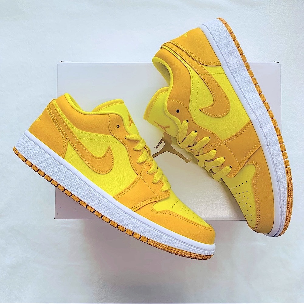 Jordan 1 Low Yellow Strike - Picture 2 of 10
